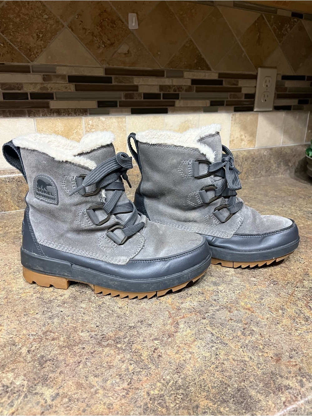 SOREL Tivoli IV Waterproof Boots Quarry Gray Suede Faux Fur US 7.5 Winter
